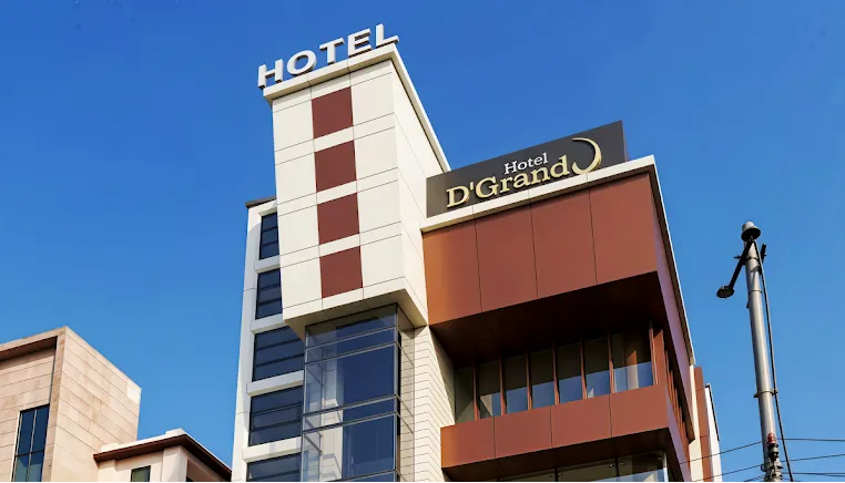 Hotel D'Grand